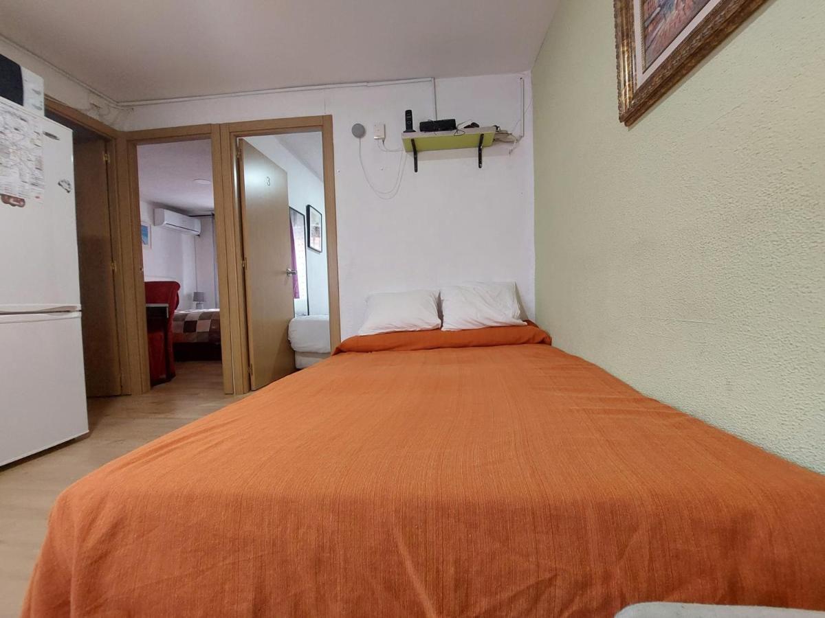 Homestay Extremadura Мадрид Екстериор снимка