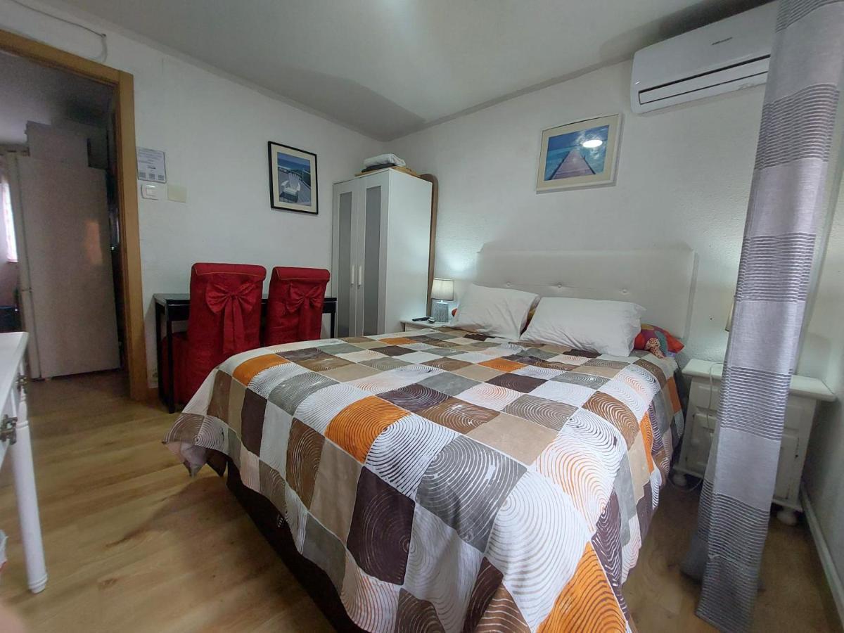 Homestay Extremadura Мадрид Екстериор снимка